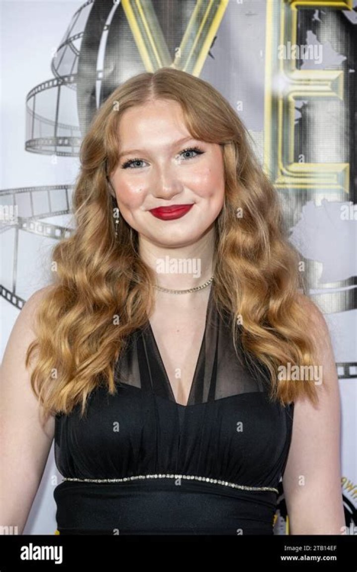 Abigail Zoe Lewis