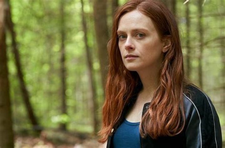 Alex Paxton-Beesley Net Worth