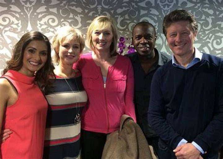 
BBC Newsreader Martine Croxall Is Married To Stephen Morris, Here Is What We Know About Her Personal Life 
