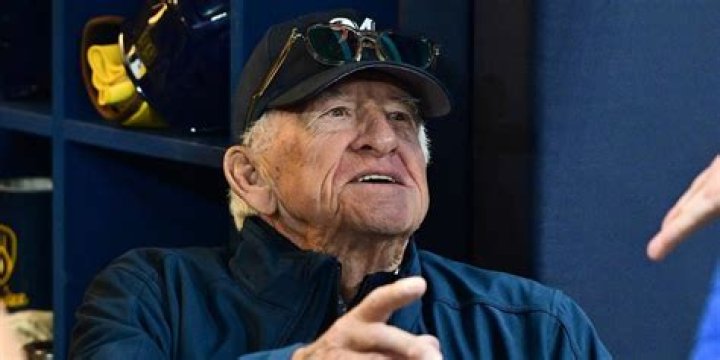 Bob Uecker Net Worth