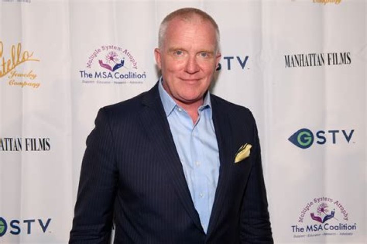 Bruce Michael Hall Net Worth