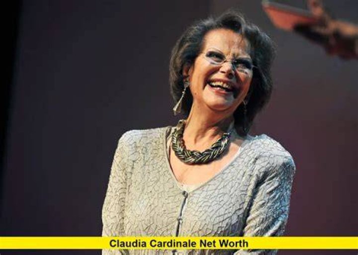 Claudia Martell Net Worth
