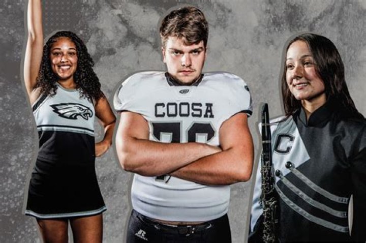 Coosa High Cheerleader