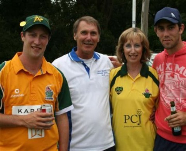 
Daniel Maxwell | Brother and Family 