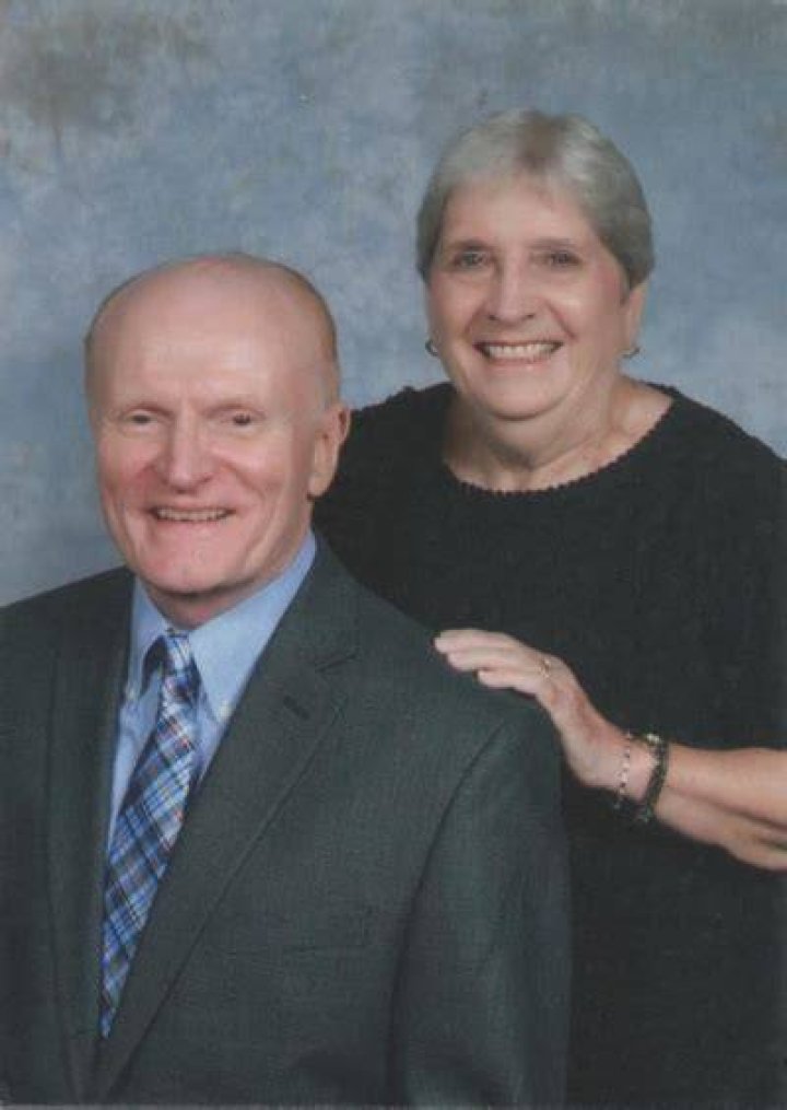 Dr. Milton Chamberlain