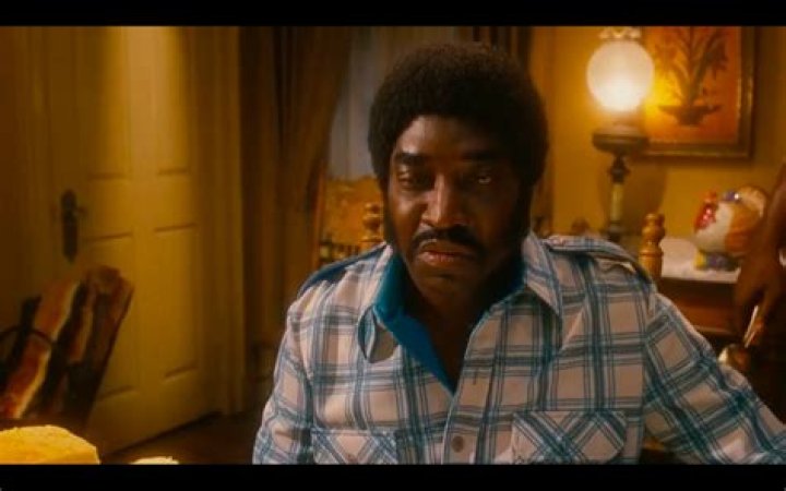 Earl Latimore