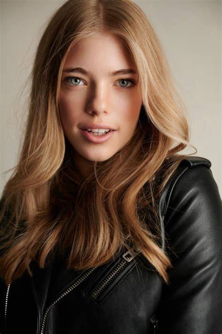 Elle Mckinnon