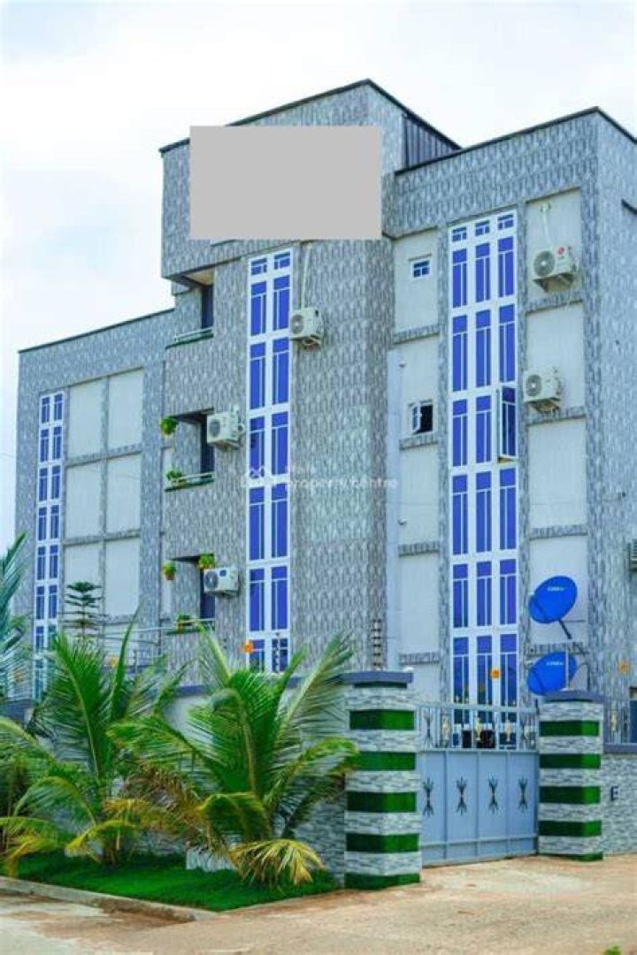 Esco Guest House, Uyo