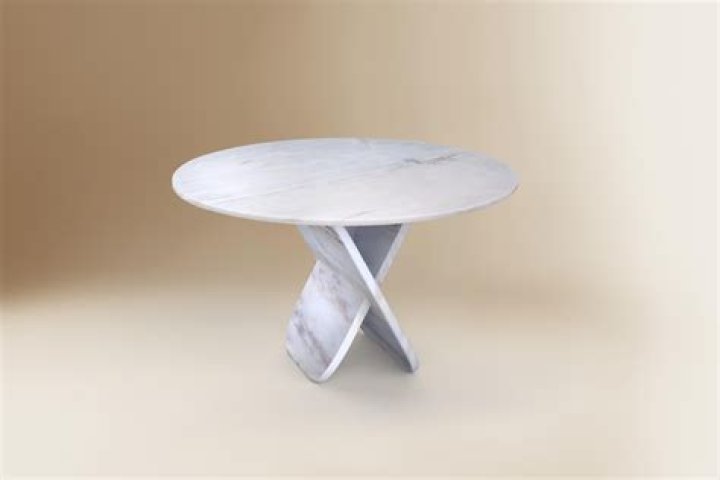 Himself - Round Table