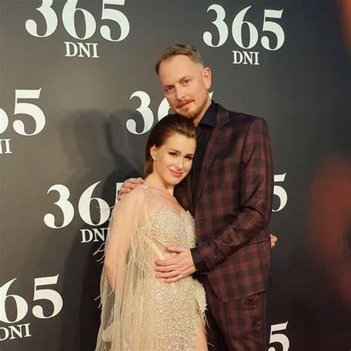 How Old Is Lukasz Witt-Michalowski?