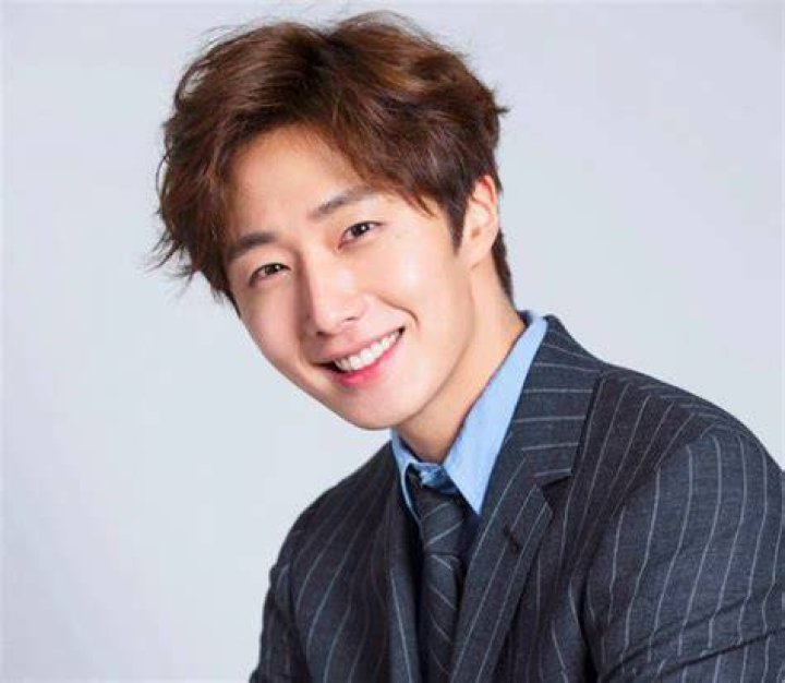 Il-Woo Jung Net Worth