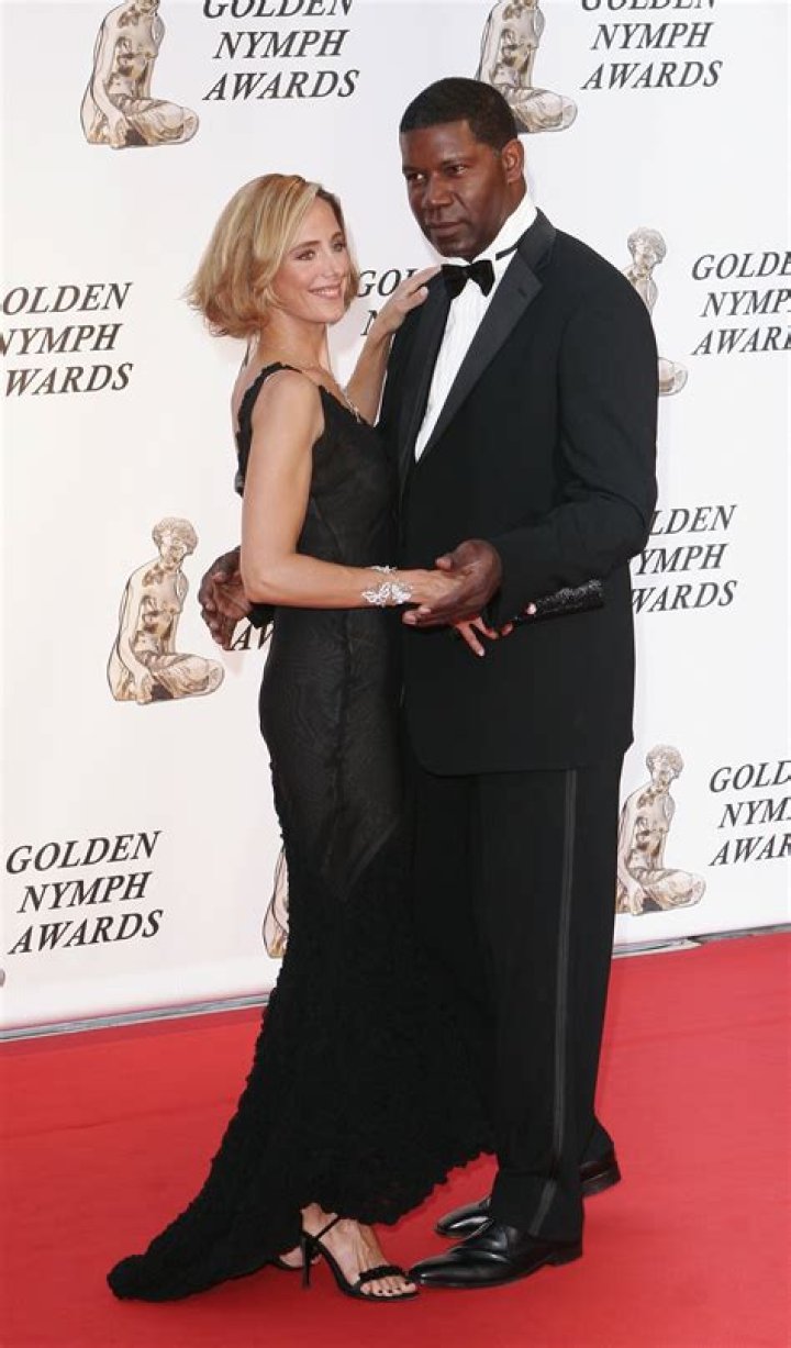 
Inside The Short Lived Relationship Between Dennis Haysbert and Elena Simms 