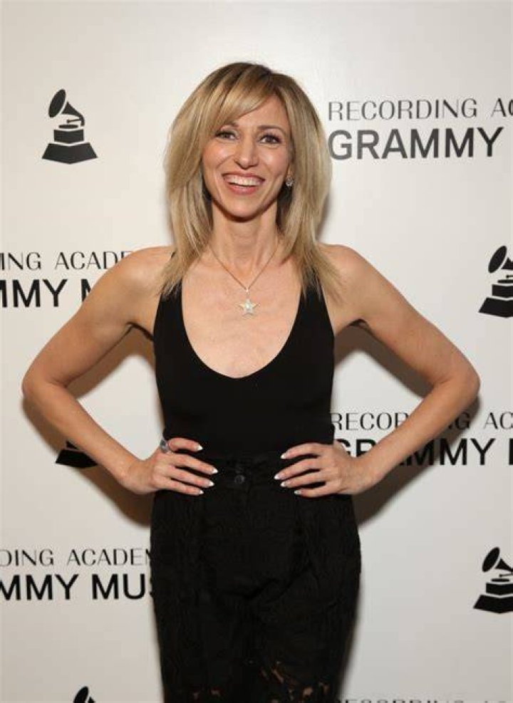 Kate Gibson Net Worth