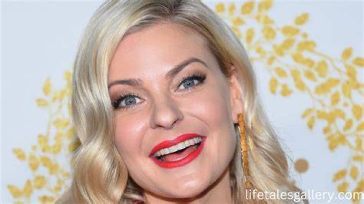 Kylee Evans Net Worth