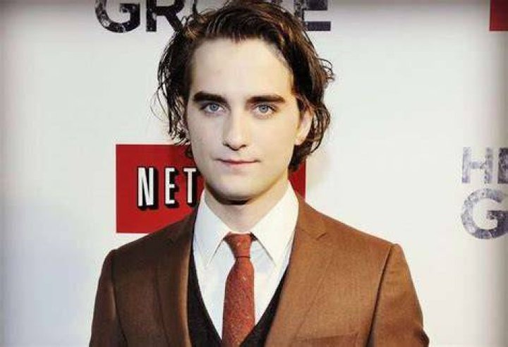 Landon Ryan Liboiron Height, Weight, Net Worth, Age, Birthday, Wikipedia, Who, Instagram, Biography