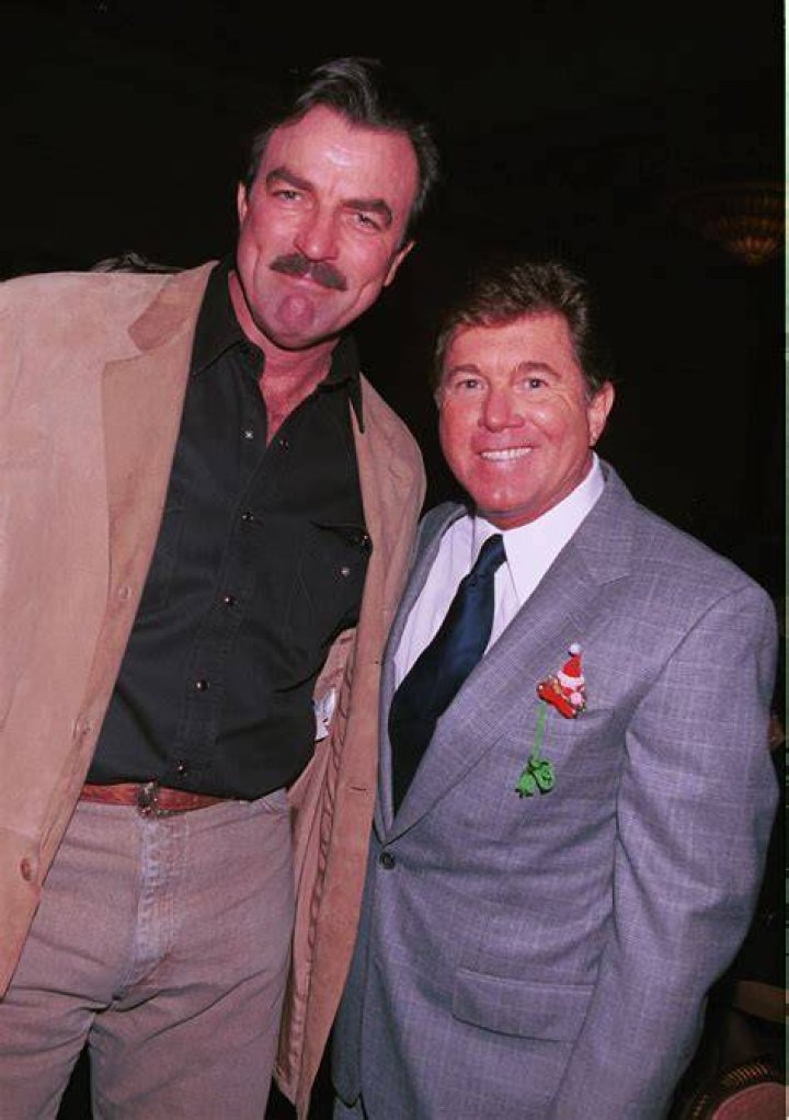 Larry Manetti Net Worth