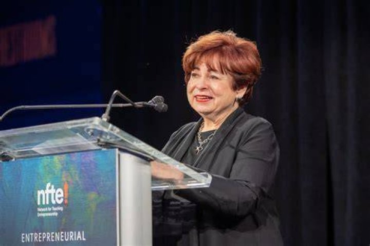 Maxine Clark