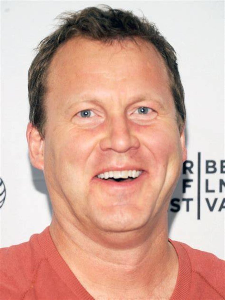 Michael J. Nelson Net Worth