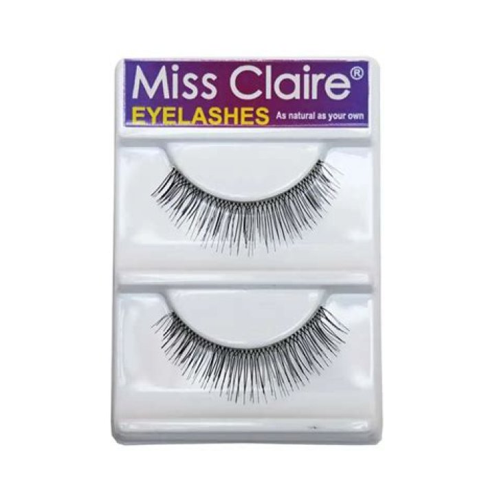 Miss False Eyelashes