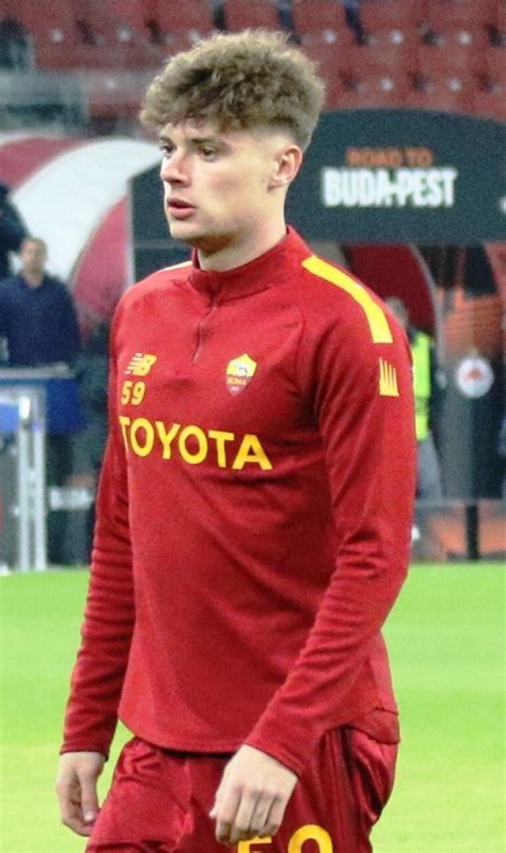 Nicola Zalewski Wikipedia: Everything To Know