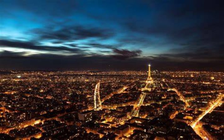 Paris Sky