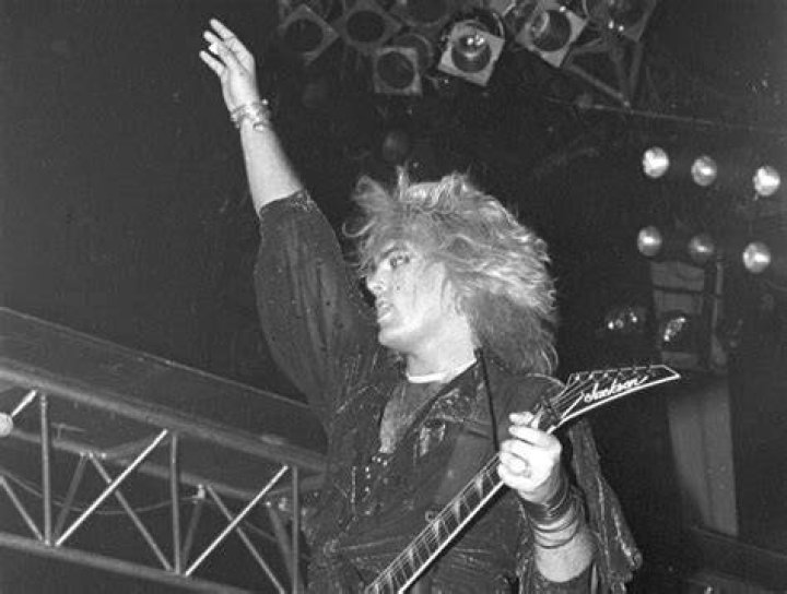 Robbin Crosby Net Worth