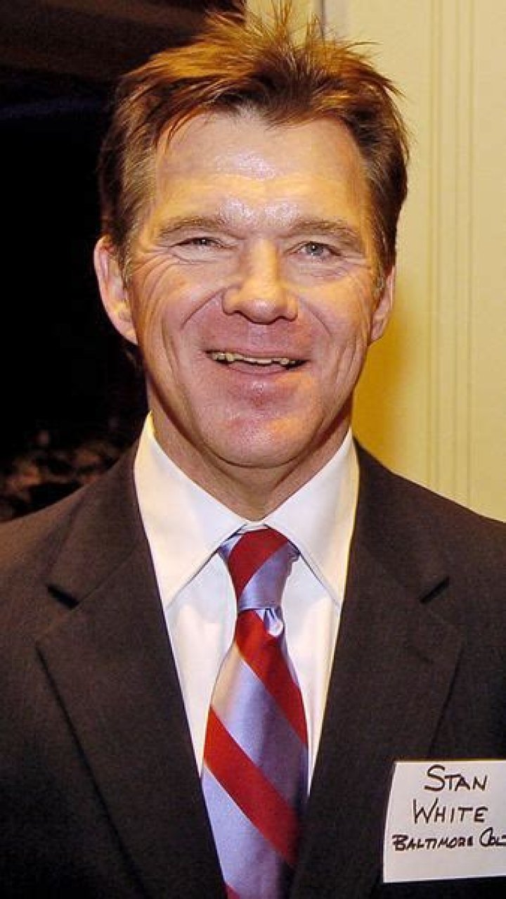 Stan White (linebacker)