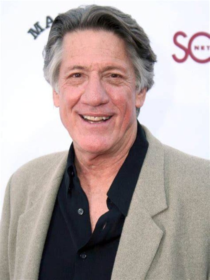 Stephen Macht Net Worth