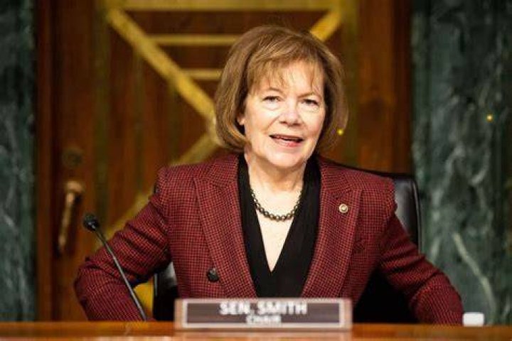 Tina Smith