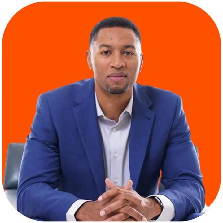 Wayne Simien