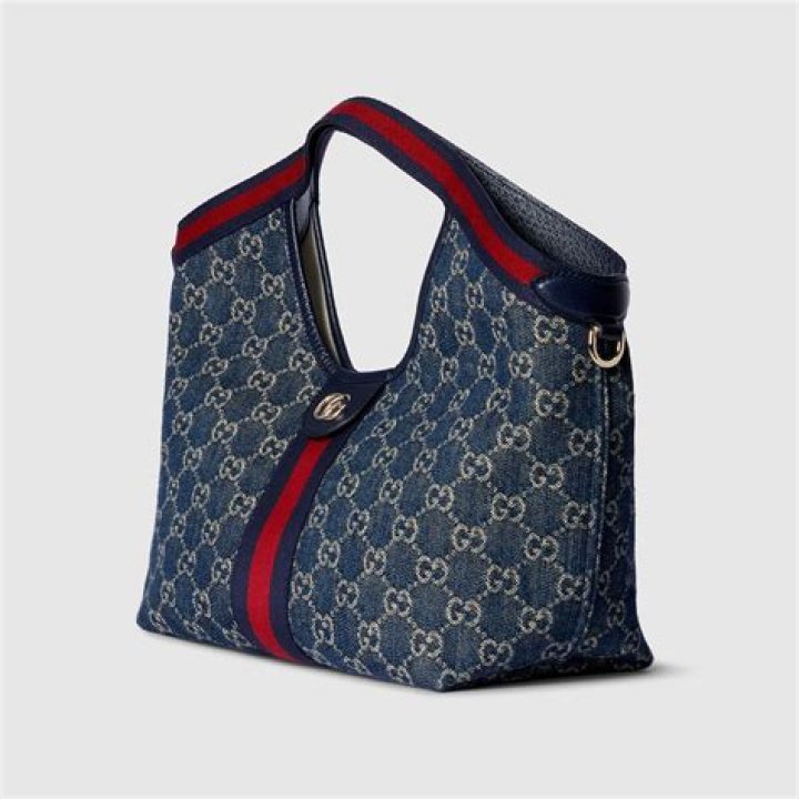 Wealthy Gucci Shopper