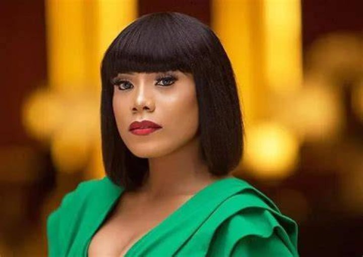 Zynnell Zuh Net Worth And Biography
