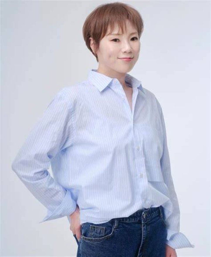 입짧은햇님 Youtuber overview